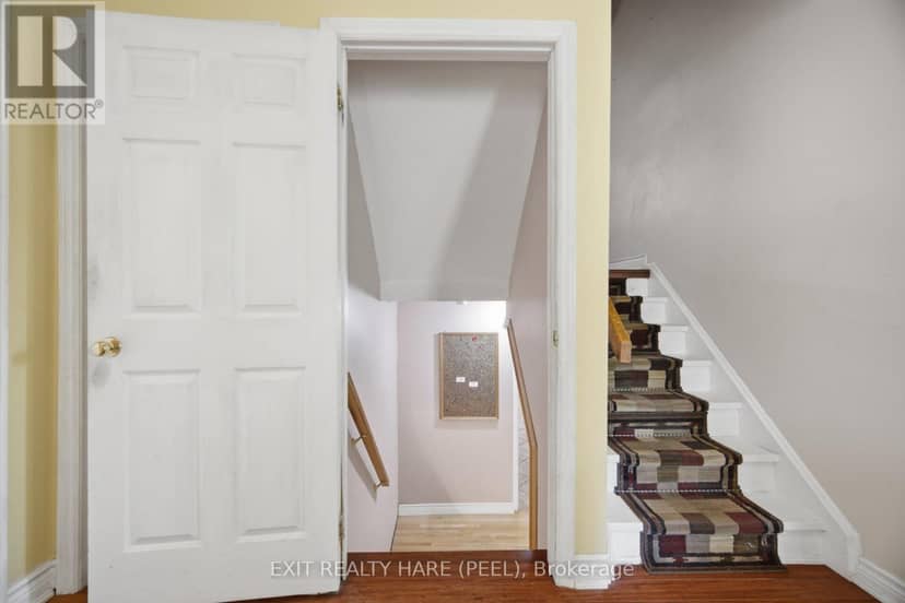 30 Thorsby Court — photo 30 of 40