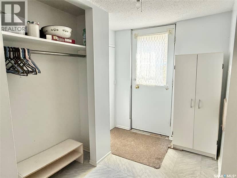 112 1st AVENUE W, Shell Lake, photo 3