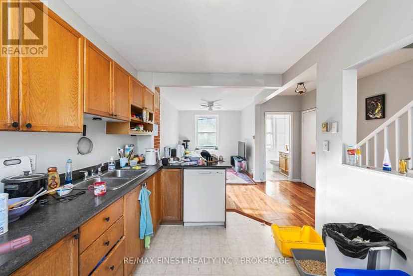 79-81 Queen Street — photo 19 of 40