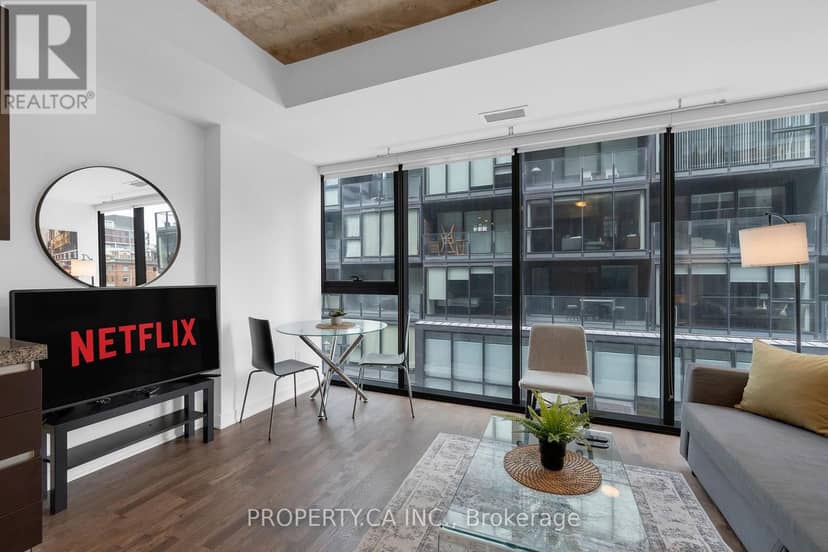 408 - 38 Stewart Street — photo 7 of 16
