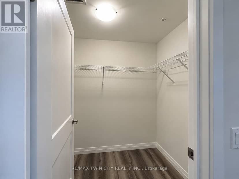 1402 - 60 Charles Street W — photo 9 of 28