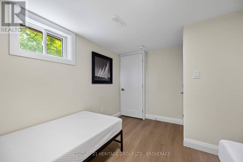 925 Woodbine Road — photo 30 of 38