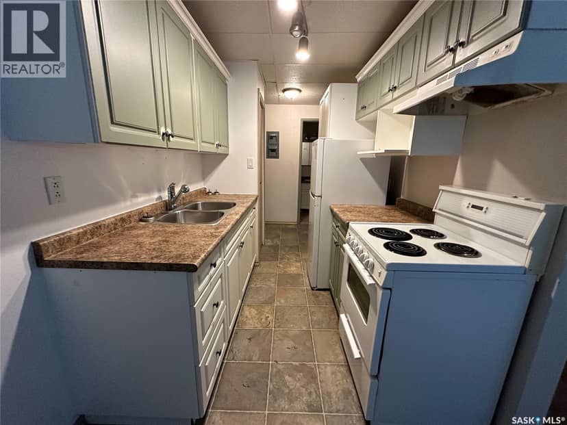 113 3rd STREET E, St. Walburg, photo 4