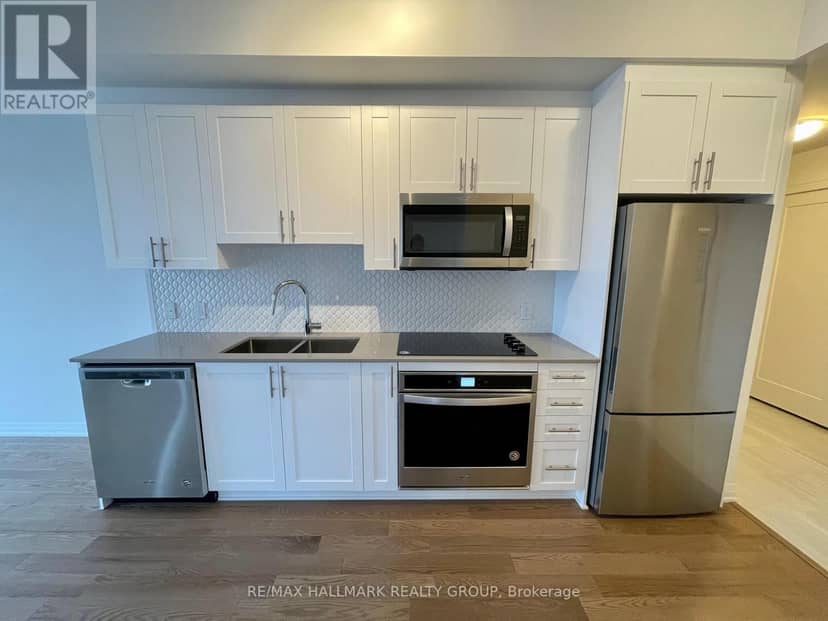3002 - 805 Carling Avenue — photo 4 of 15