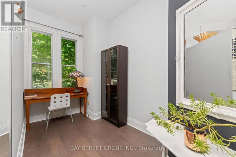 236 Seaton Street — photo 7 of 39