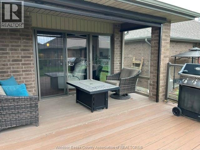 2272 Gatwick — photo 18 of 20