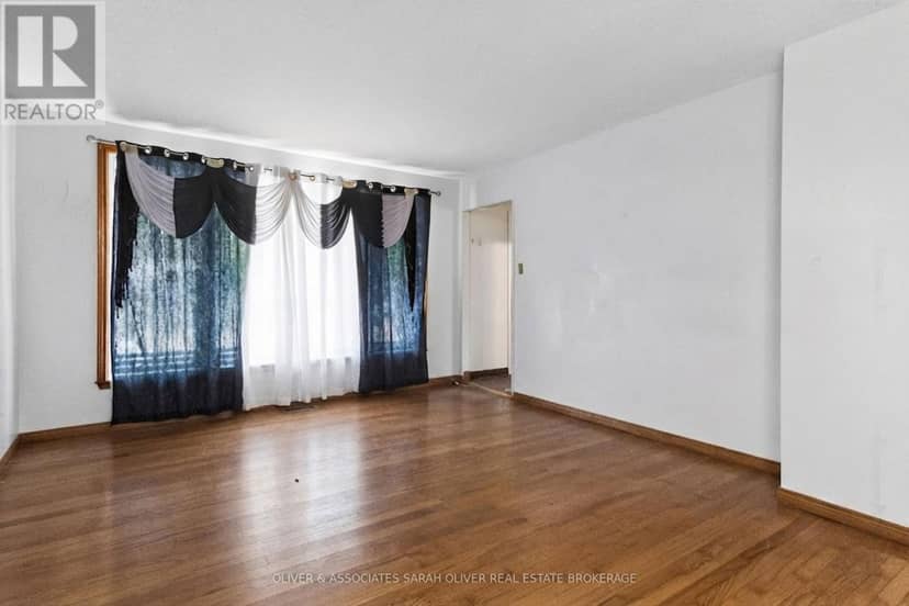 23 Goodman Drive — photo 9 of 40