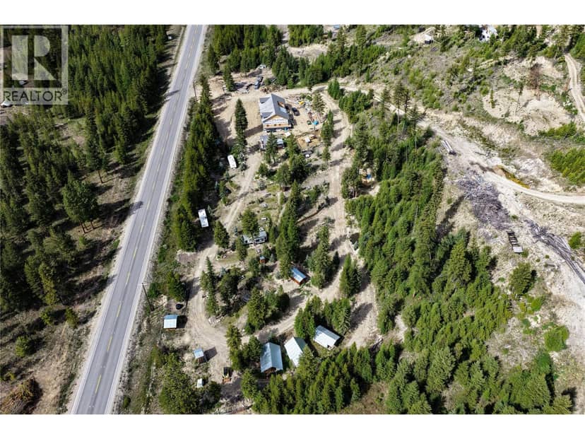 5550 Highway 33 Highway, Beaverdell