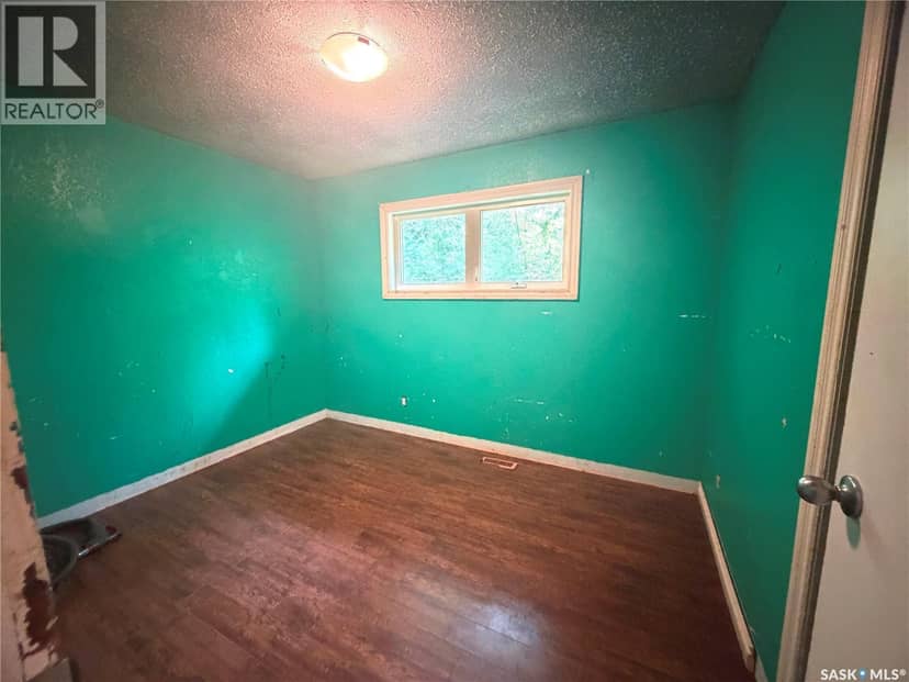 227 Brewer STREET — photo 5 of 21