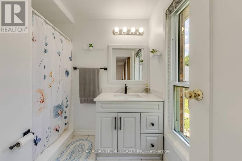 3 - 2226 Upper Middle Road — photo 29 of 40