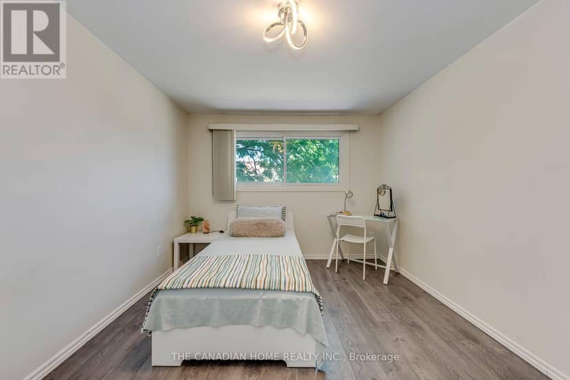 3 - 2226 Upper Middle Road — photo 31 of 40