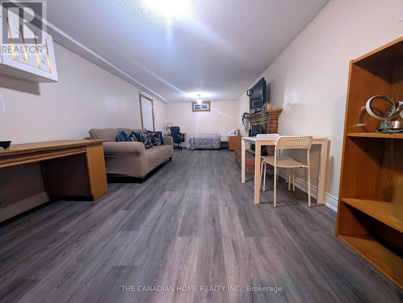 3 - 2226 Upper Middle Road — photo 37 of 40