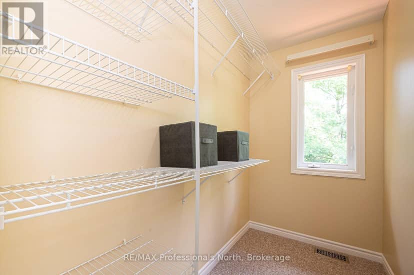 18 Heritage Crescent — photo 28 of 38