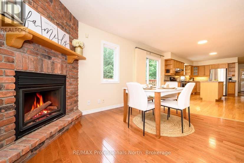 18 Heritage Crescent — photo 8 of 38
