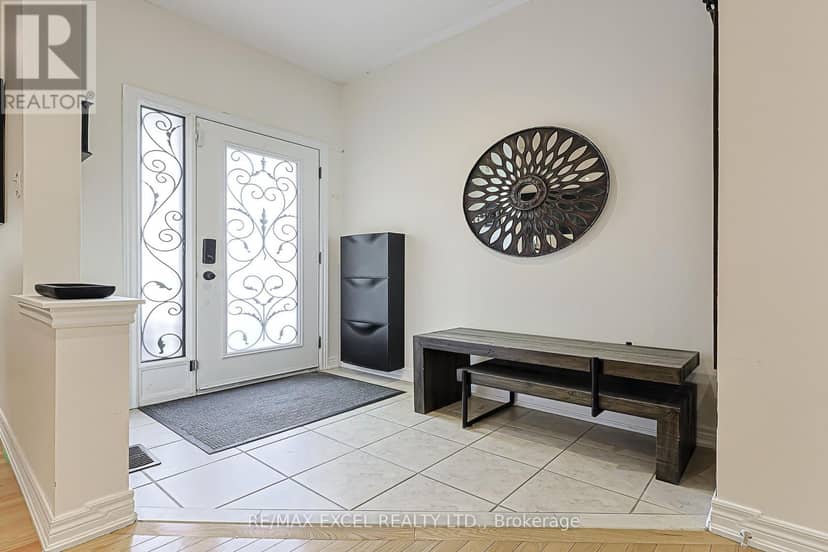 173 Selwyn Road — photo 3 of 26