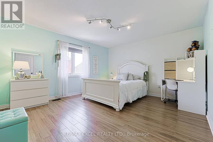 173 Selwyn Road — photo 17 of 26