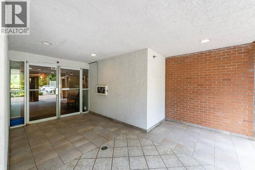206 1154 WESTWOOD STREET, Coquitlam, photo 3