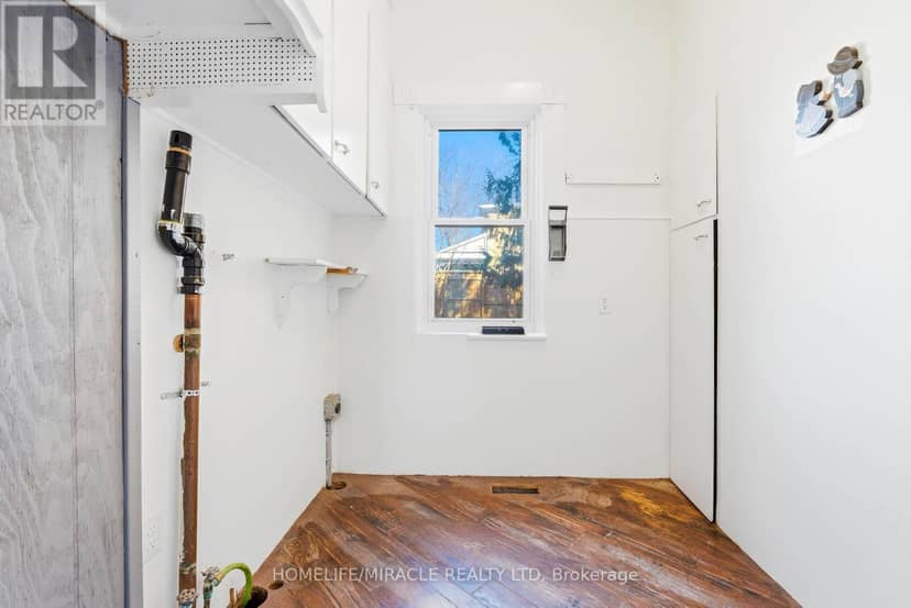 114 Frances Street — photo 18 of 39