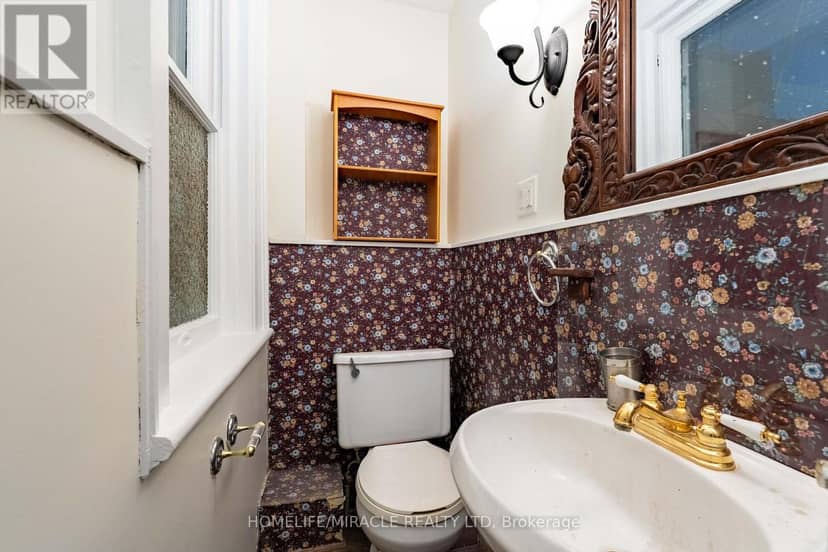 114 Frances Street — photo 19 of 39