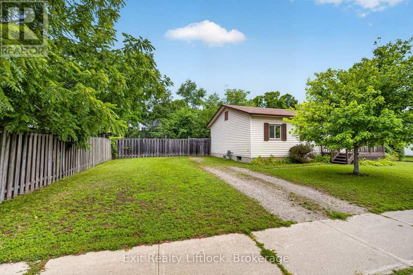 24 King Street W, Havelock-Belmont-Methuen, photo 2