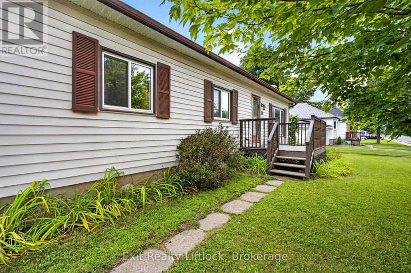 24 King Street W, Havelock-Belmont-Methuen, photo 3