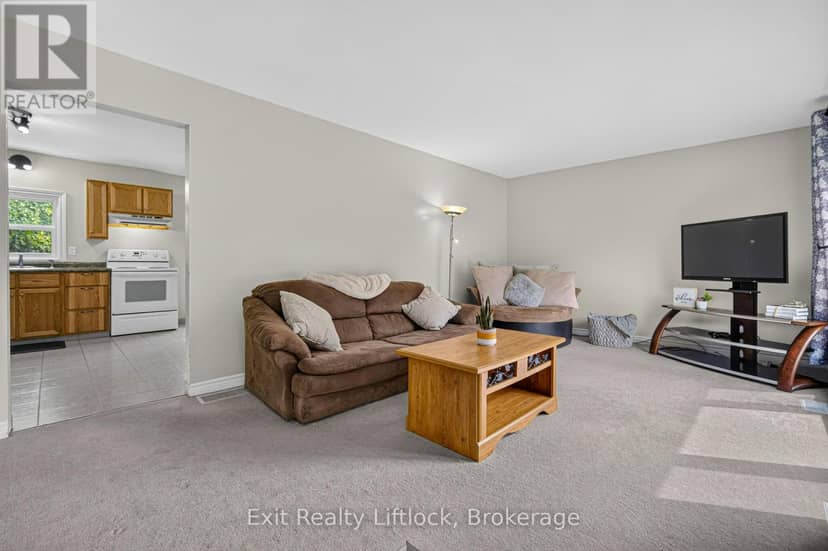 24 King Street W, Havelock-Belmont-Methuen, photo 6