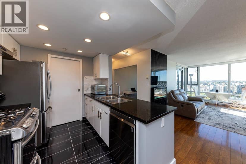 2905 1033 MARINASIDE CRESCENT, Vancouver, photo 3