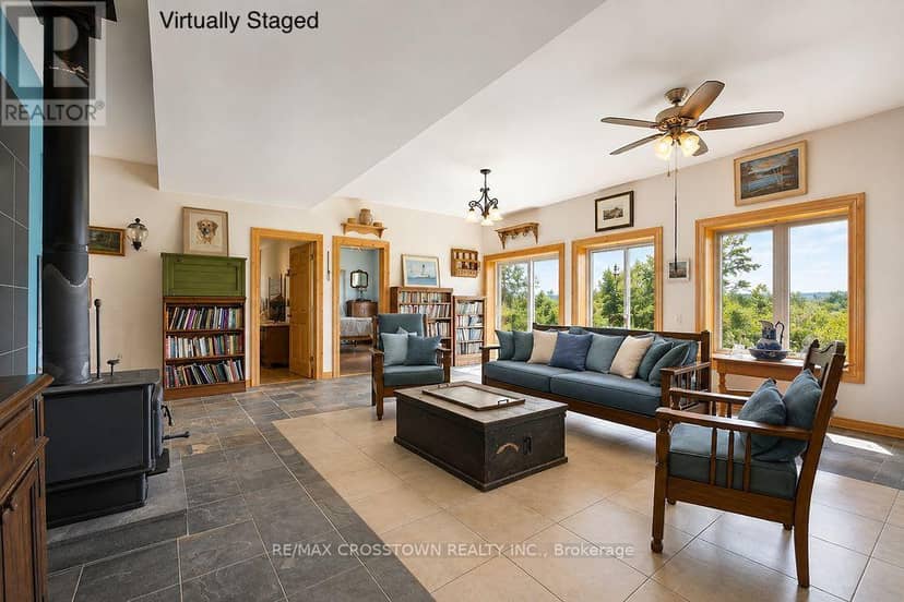 243 Champlain Road — photo 32 of 40