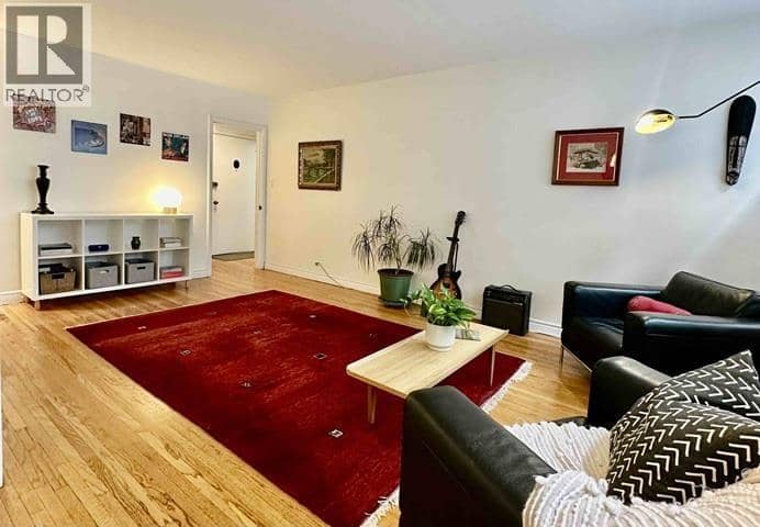 204 1565 BURNABY STREET, Vancouver, photo 2