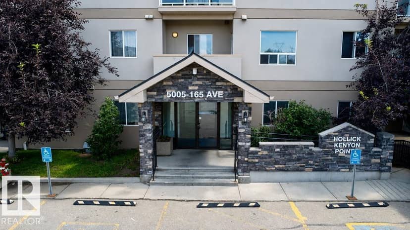 #213 5005 165 AV NW NW, Edmonton