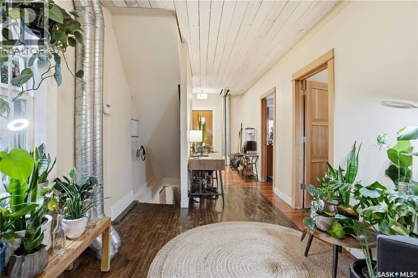 3130 13th AVENUE — photo 13 of 40