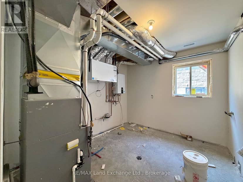 457 Northport Drive — photo 13 of 17