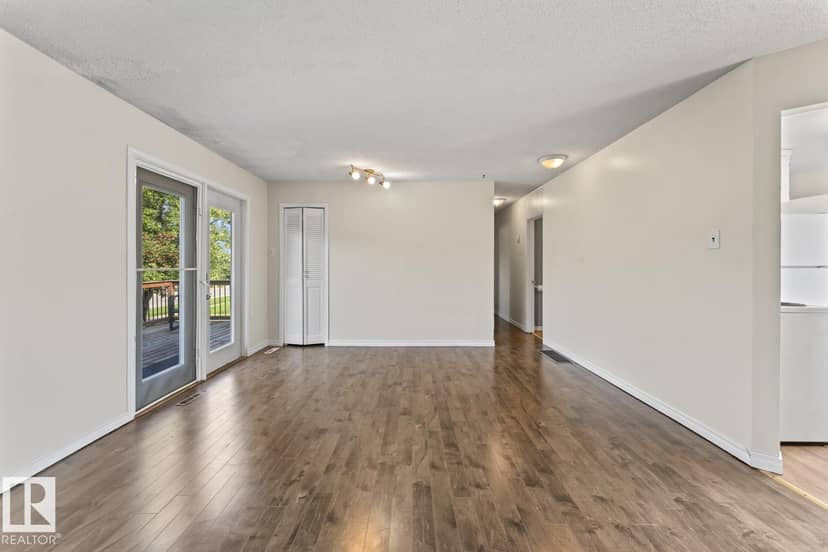 5105 58 ST, Cold Lake, photo 5