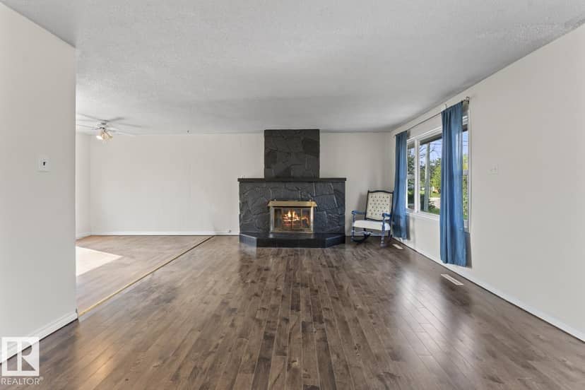 5105 58 ST, Cold Lake, photo 2