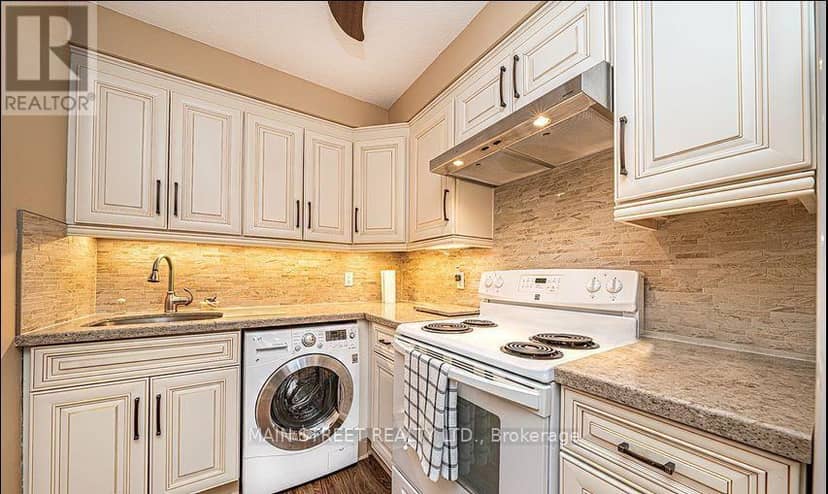316 - 155 Riverglen Drive — photo 11 of 20