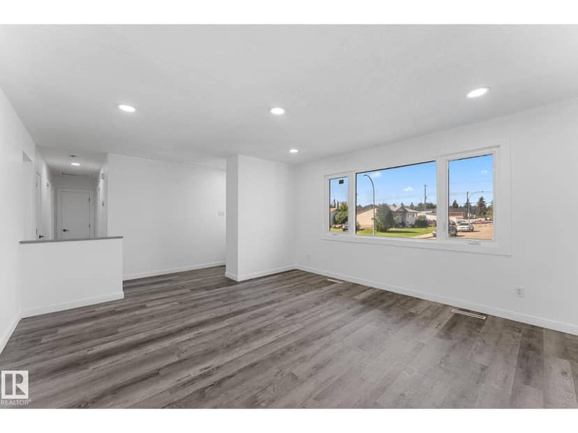 7823 136 AV NW, Edmonton, photo 5