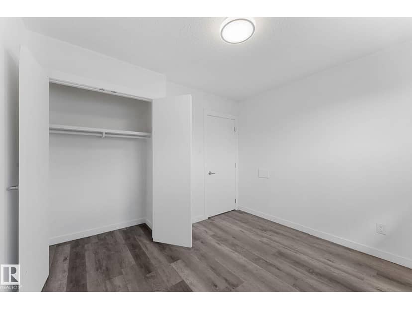 7823 136 AV NW — photo 20 of 40
