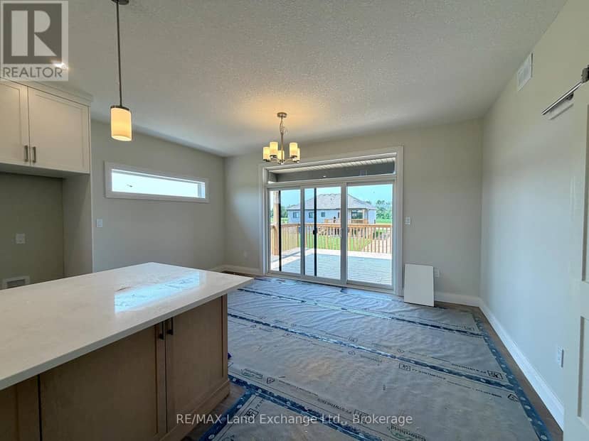 282 Ridge Street — photo 6 of 20