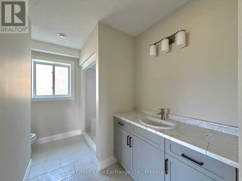 282 Ridge Street — photo 15 of 20