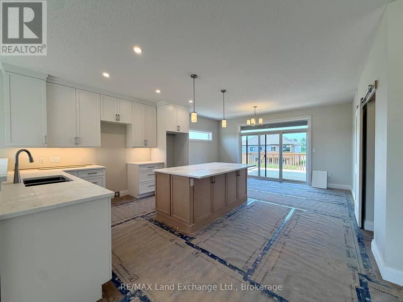 282 Ridge Street — photo 5 of 20