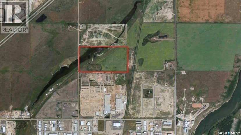 W3 North Development Land-CIty of Saskatoon# 27-37 — photo 4 of 5