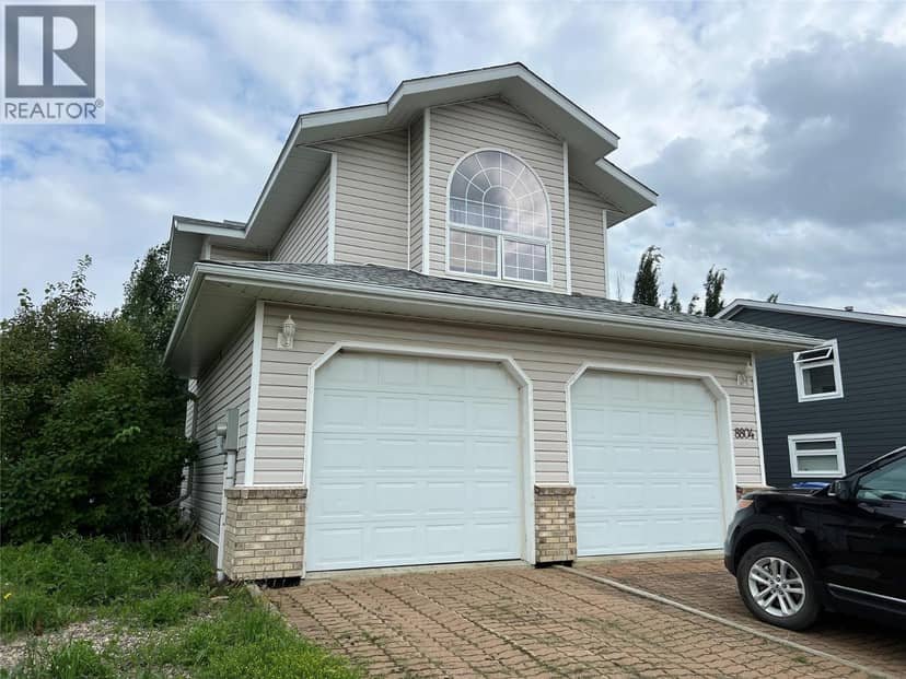 8804 20 Street, Dawson Creek, photo 2