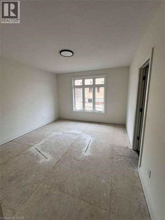 61 GEORGE Street — photo 23 of 33