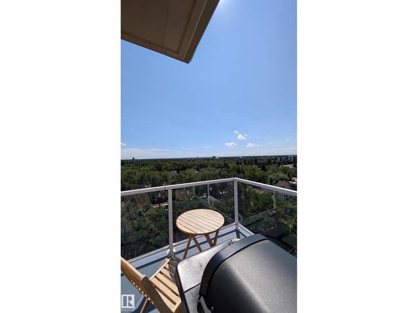 #901 11111 82 AV NW — photo 10 of 26