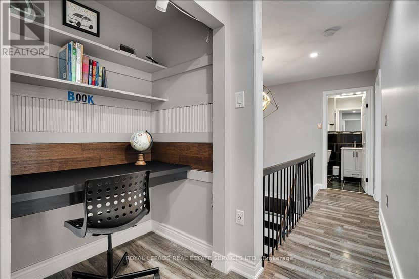 14 - 1310 Gulleden Drive — photo 19 of 38