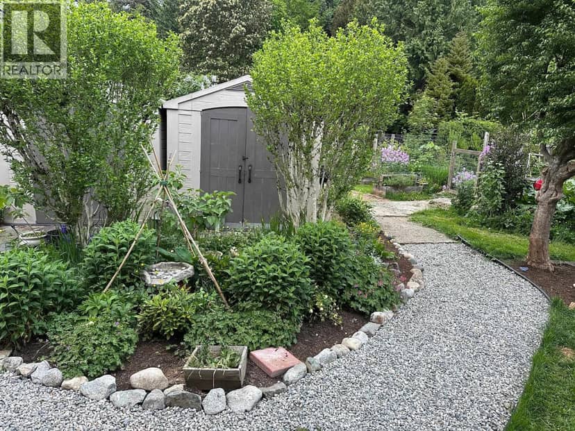 988 CEMETERY ROAD, Gibsons, photo 7