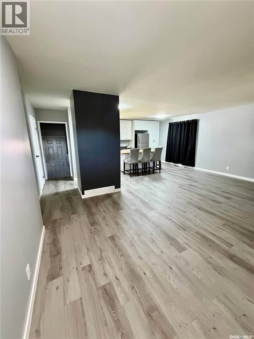 114 Hamjea STREET — photo 11 of 40