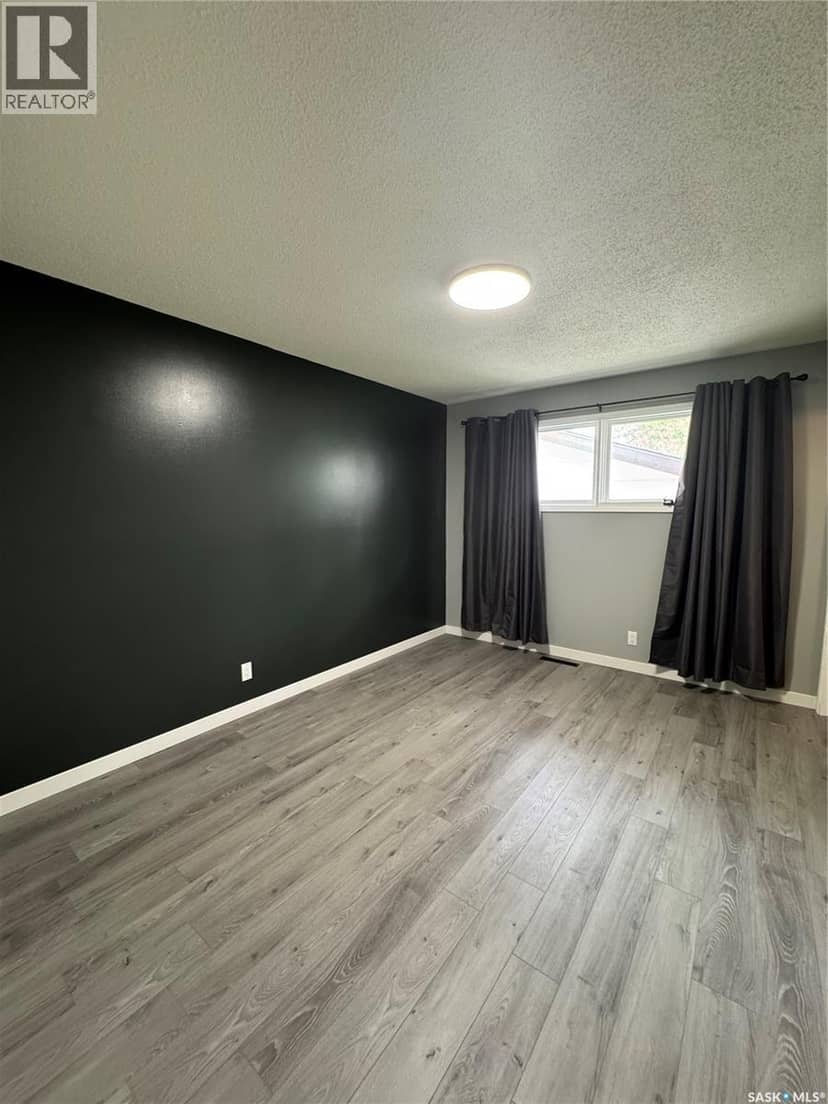 114 Hamjea STREET — photo 20 of 40