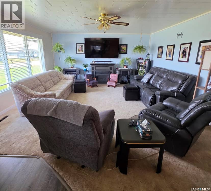 425 Corofin CRESCENT — photo 11 of 40