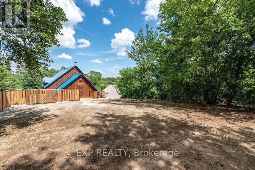 12595 Lanark Road — photo 11 of 40